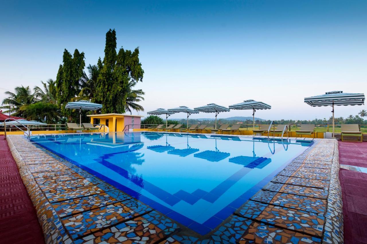 Oliva Resorts Baga